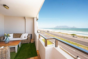 Panoramic Ocean View 2 bedroom in Blouberg, Cape Town